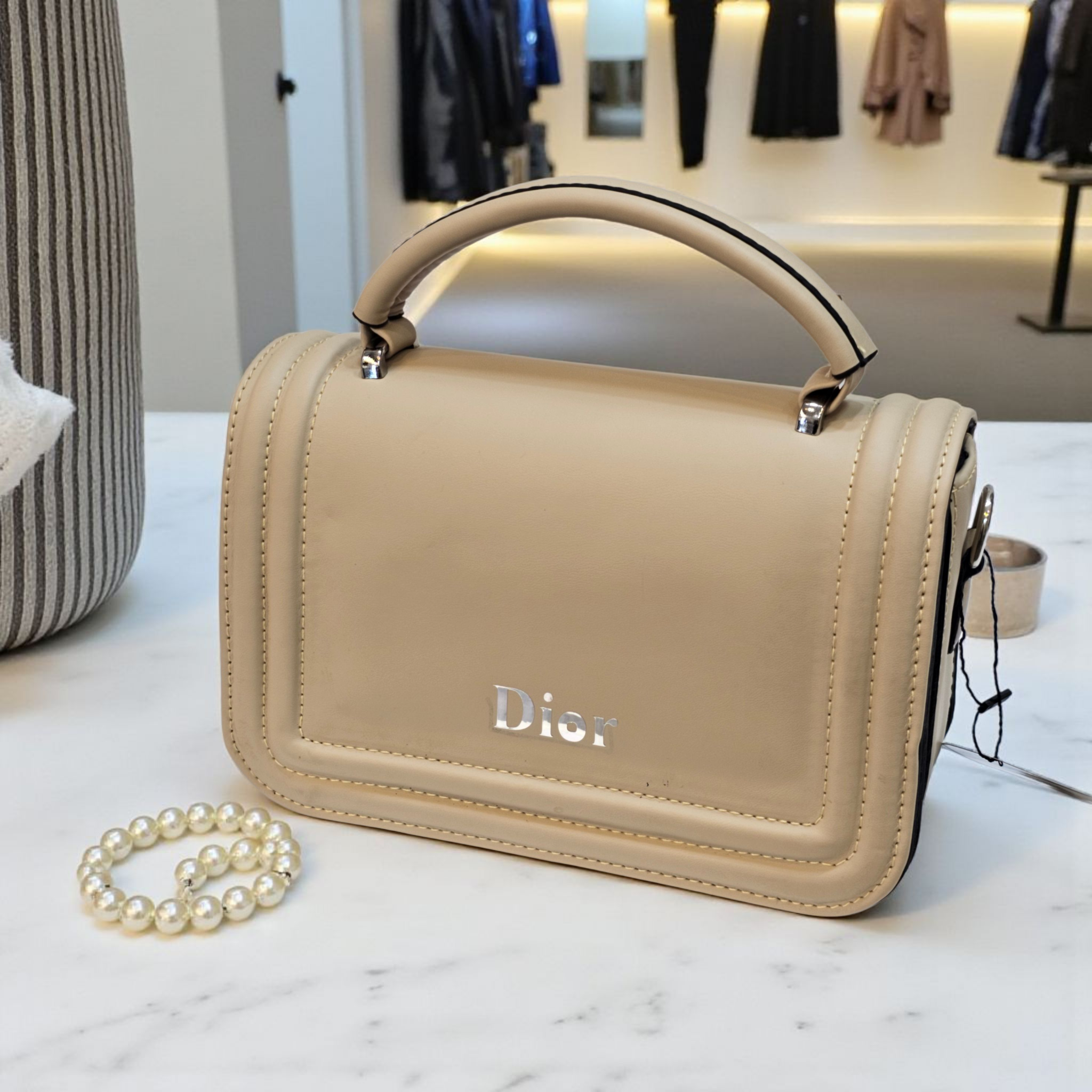 20251021 213806 20251021 213806